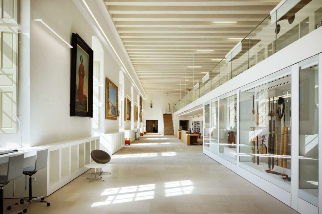 Bibliothèque-musée Inguimbertine – Tranche 1